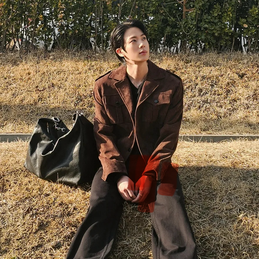 진 (방탄소년단)의 비하인드 컷