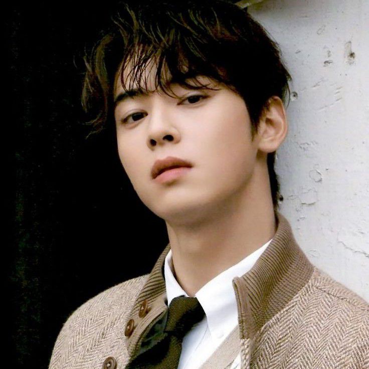 Latest photo of Eunwoo (ASTRO)