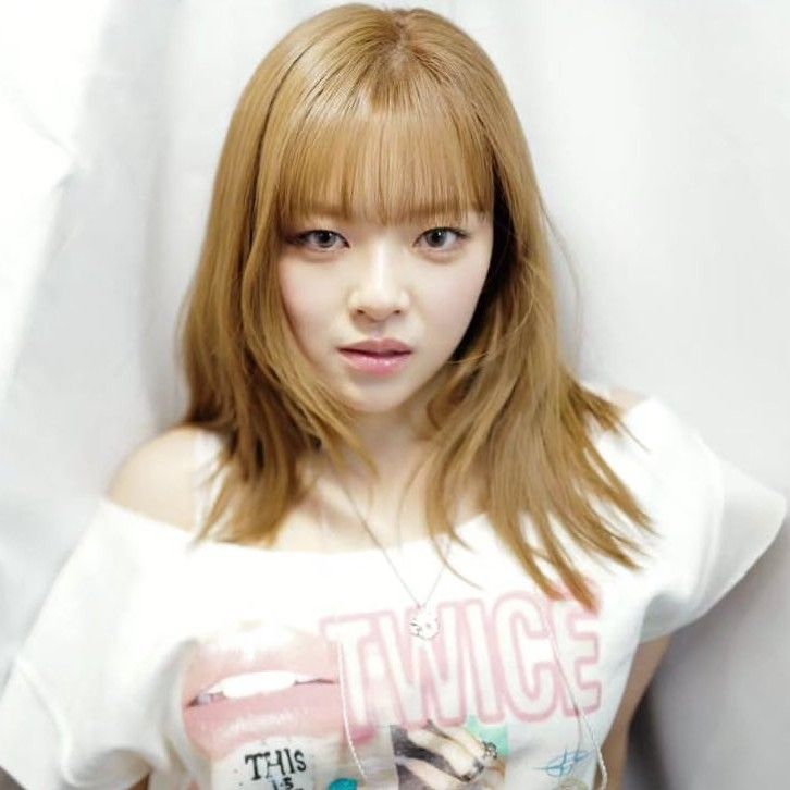 정연 (TWICE)의 최신 사진