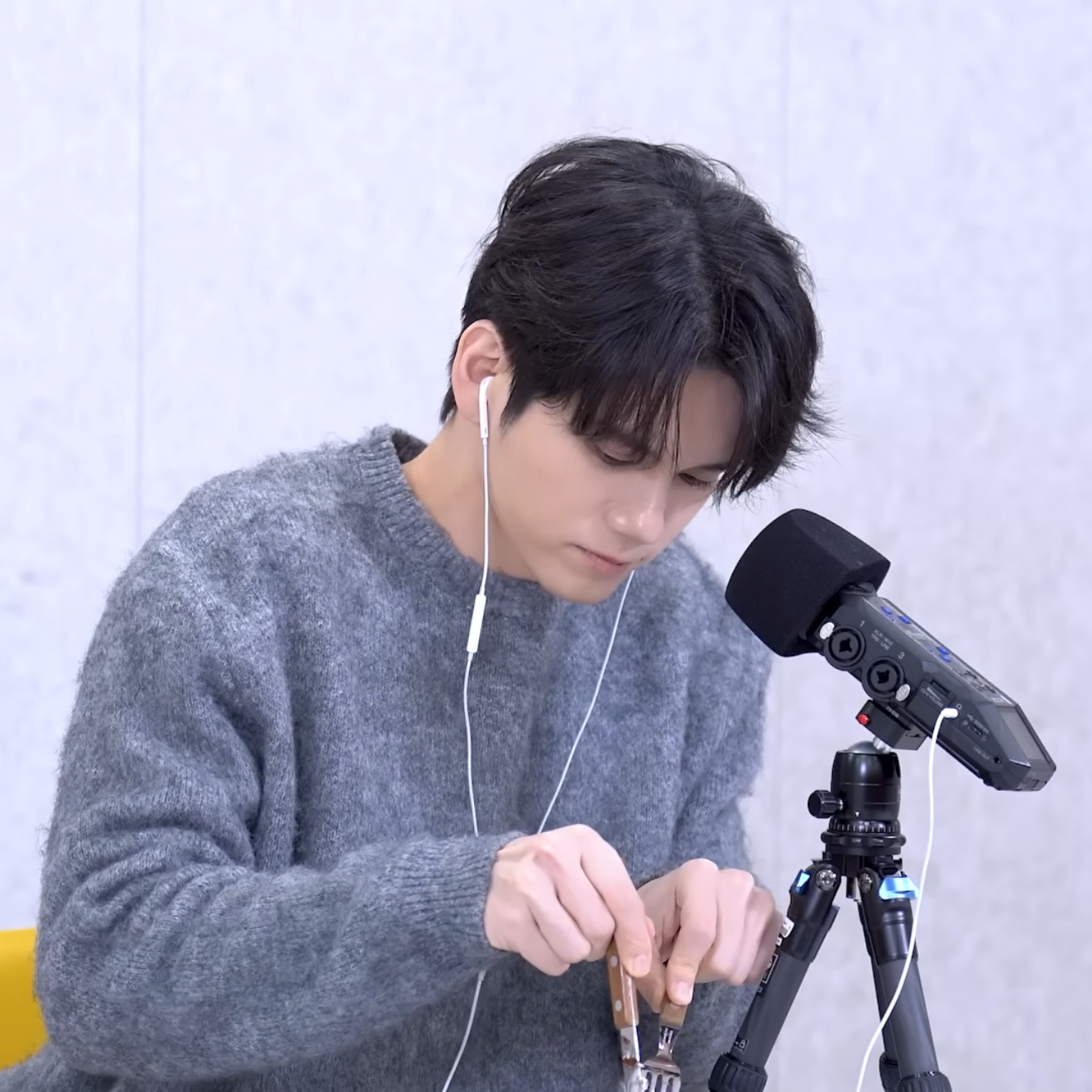 옹성우의 비하인드 컷