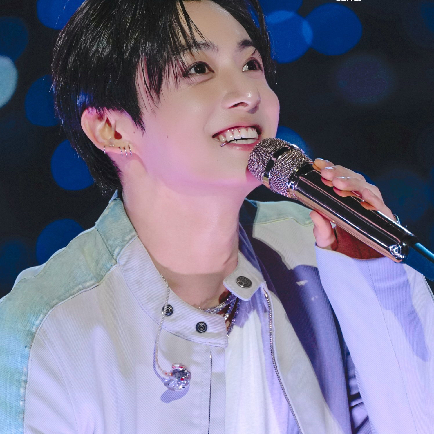 A moment captured by Jungkook (BTS)'s fan