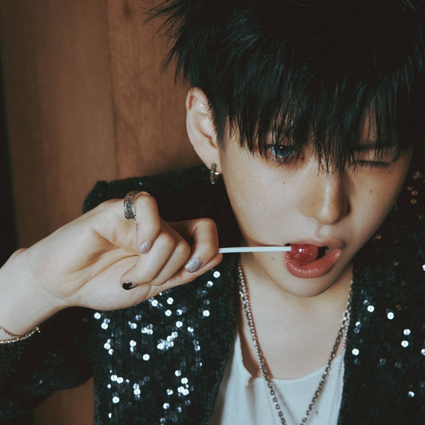 Hot post catching attention from 자유게시판's fandom