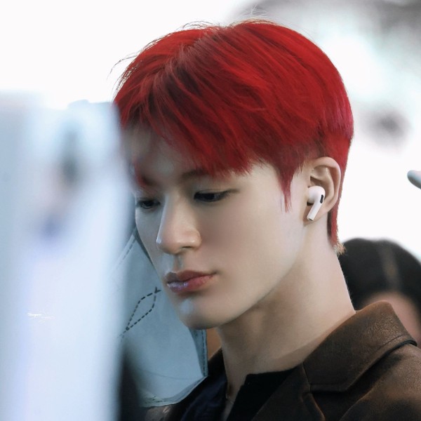 Popular profile picture of Jeno (NCT DREAM) loved by fans