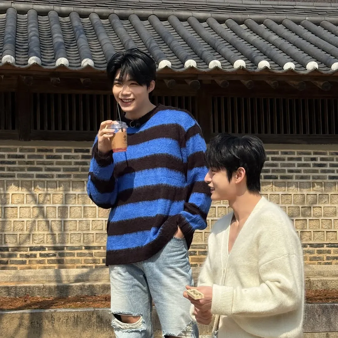 金地雄 (ZEROBASEONE)的最新照片