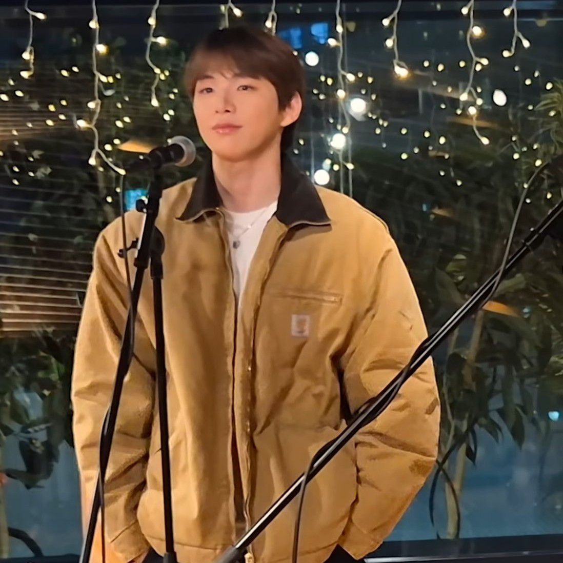 Foto aktivitas terbaru Kang Daniel