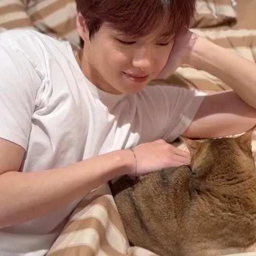 Foto aktivitas terbaru Kang Daniel