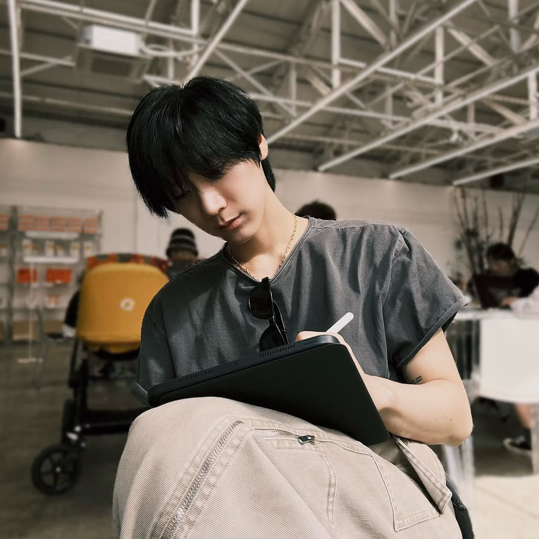 Recent activity shot of TEN (WayV)