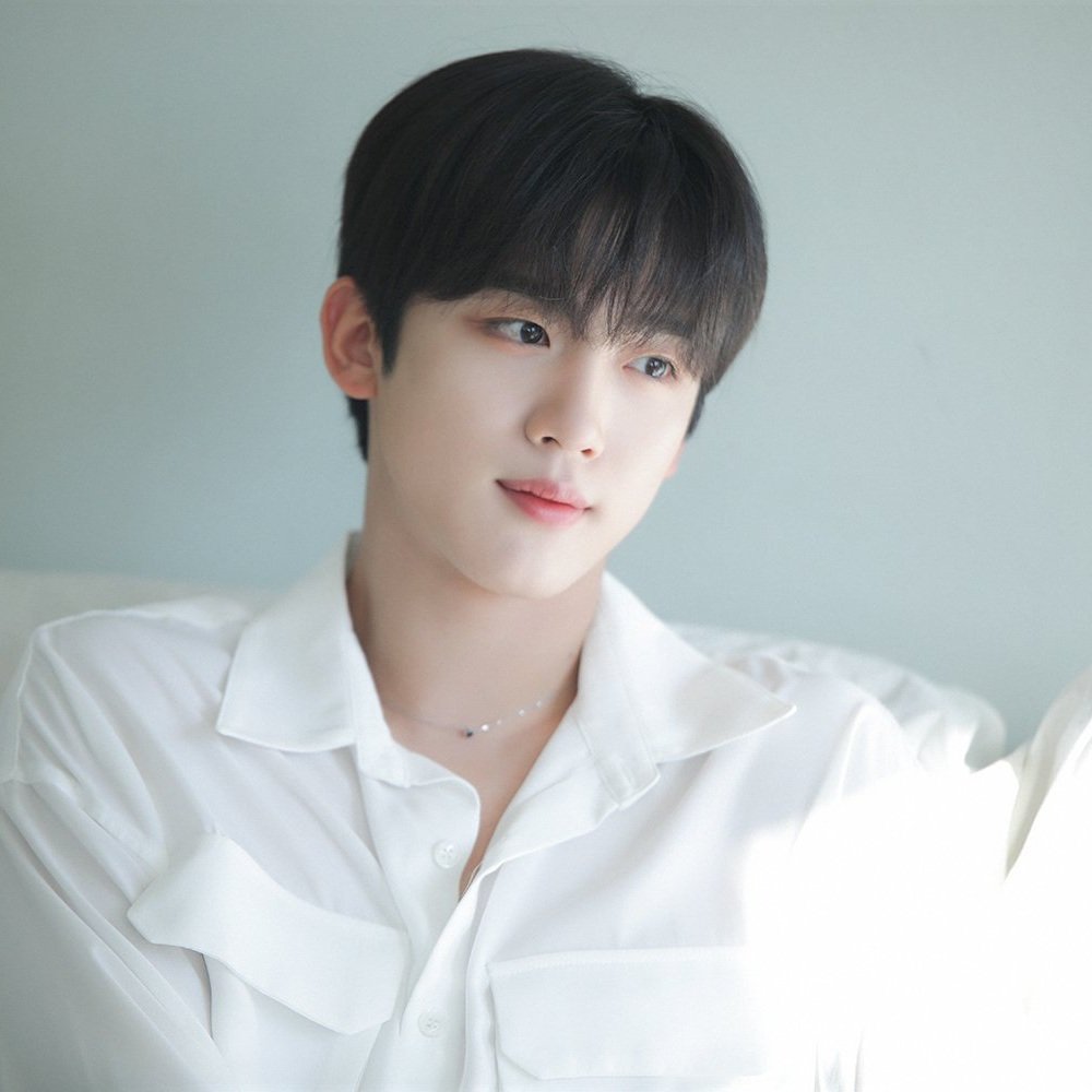 WEi キム・ヨハン ファンダムコミュニティ │ KPOP人気No.1アプリ 最愛ドル