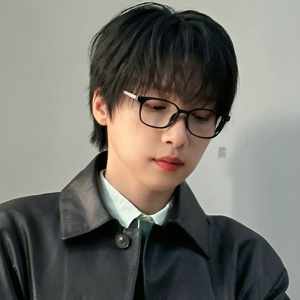 Latest photo of Jeong Sewoon