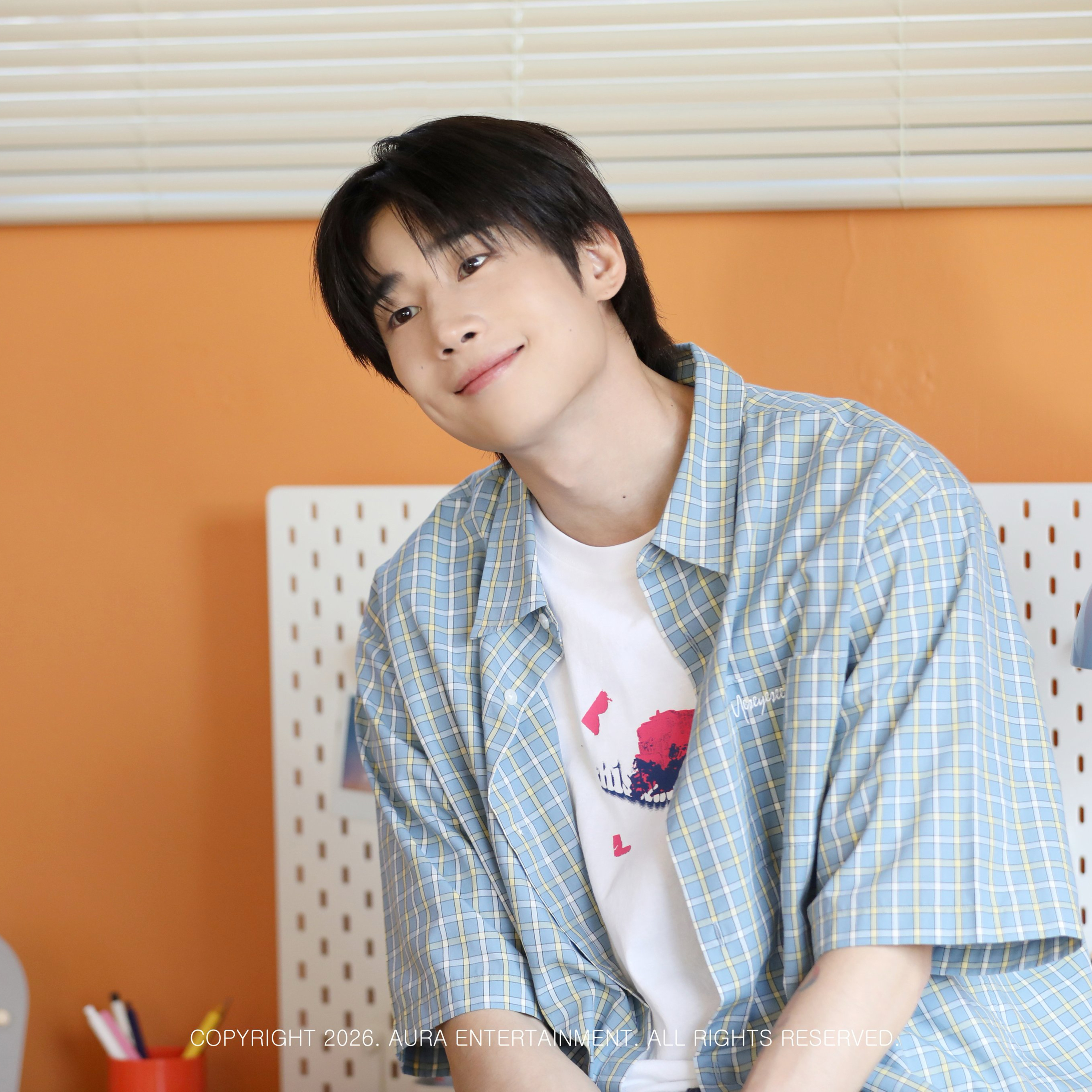 Behind-the-scenes cut of Han Seungwoo