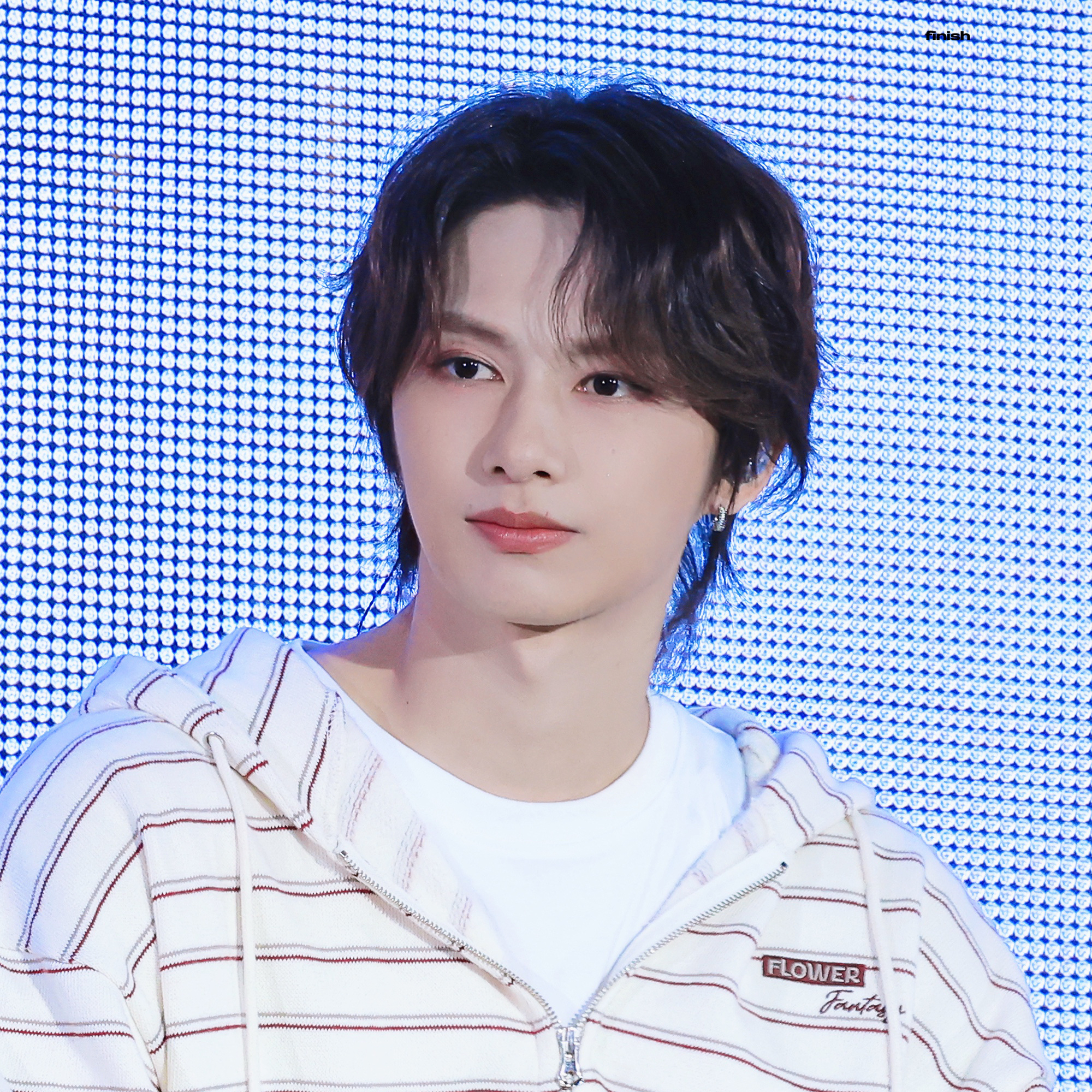 Latest photo of Jun (SEVENTEEN)