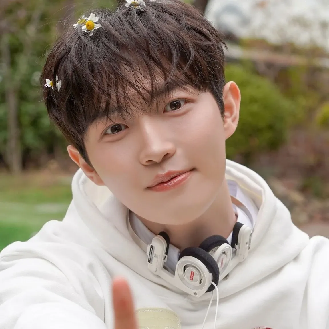 A moment captured by Kim Jaehwan's fan