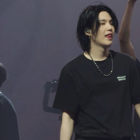 SUGA (BTS)の最近の活動写真