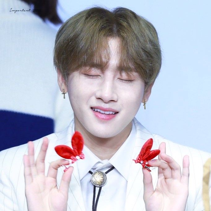 Momen yang diabadikan oleh penggemar MONSTA X