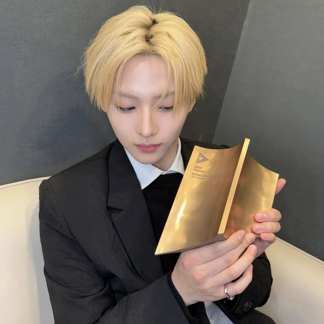 Recent activity shot of Lee Sangwon (ALPHA DRIVE ONE)