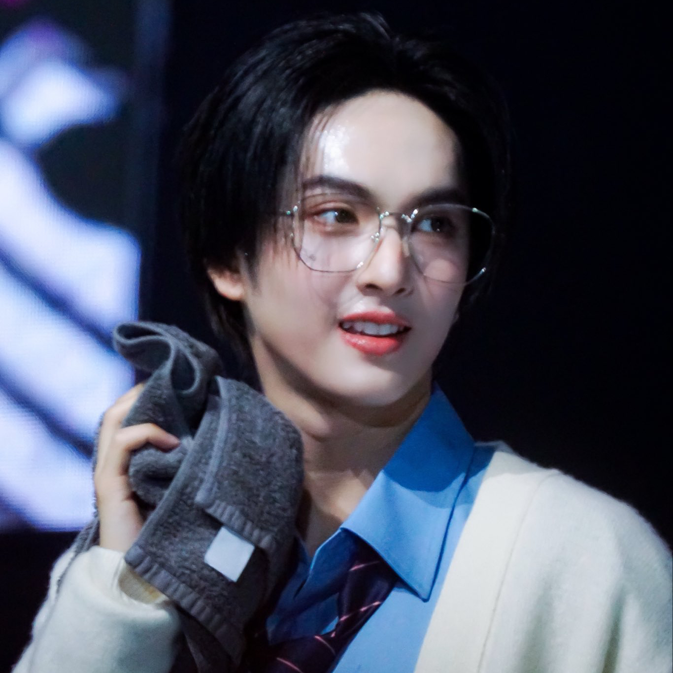 Latest photo of Copper (BUS)