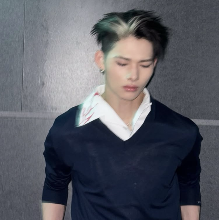 NI-KI (ENHYPEN)的幕後花絮