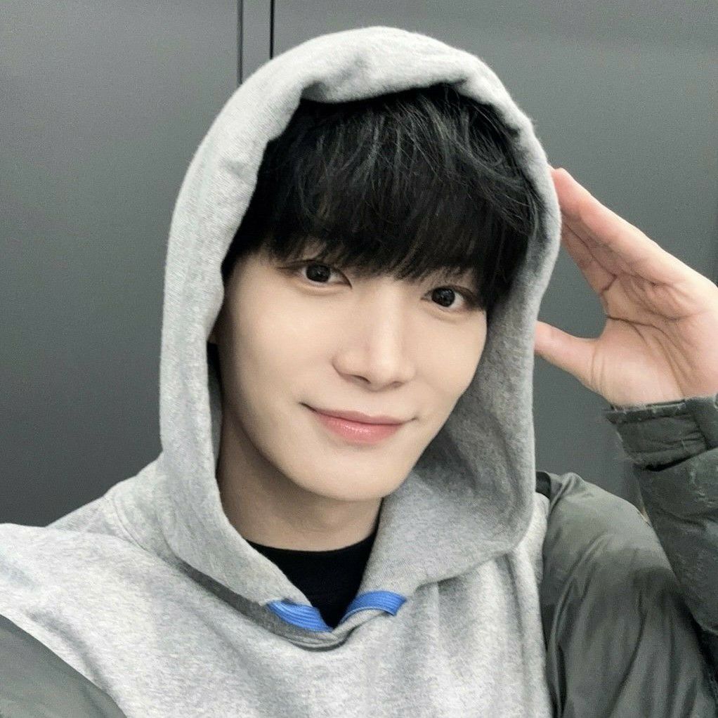 Behind-the-scenes cut of Kim Jonghyeon