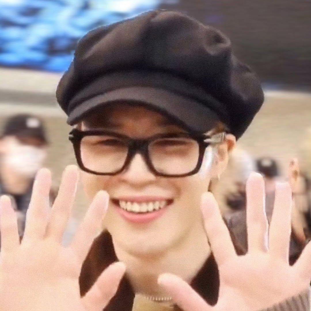 智旻 (防弹少年团)的最新活动照片