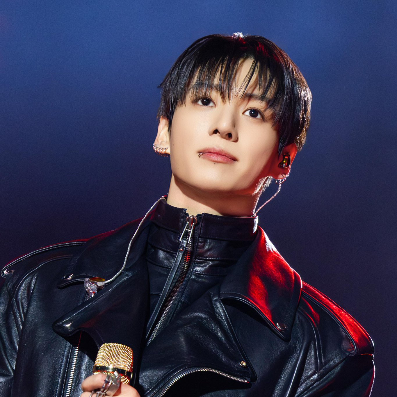 Foto aktivitas terbaru Jungkook (BTS)