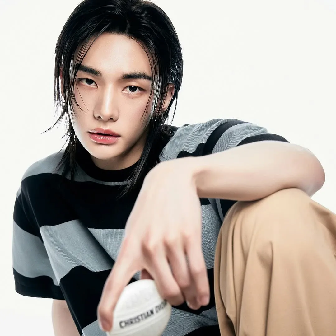 Latest photo of Hyunjin (Stray Kids)