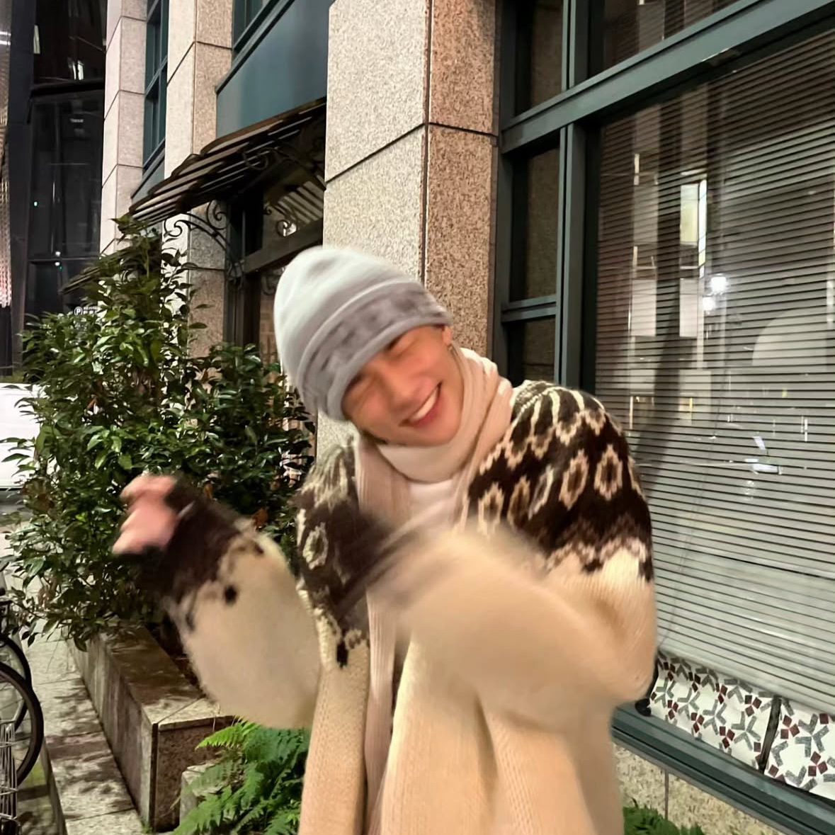 Recent activity shot of Hyunjin (Stray Kids)