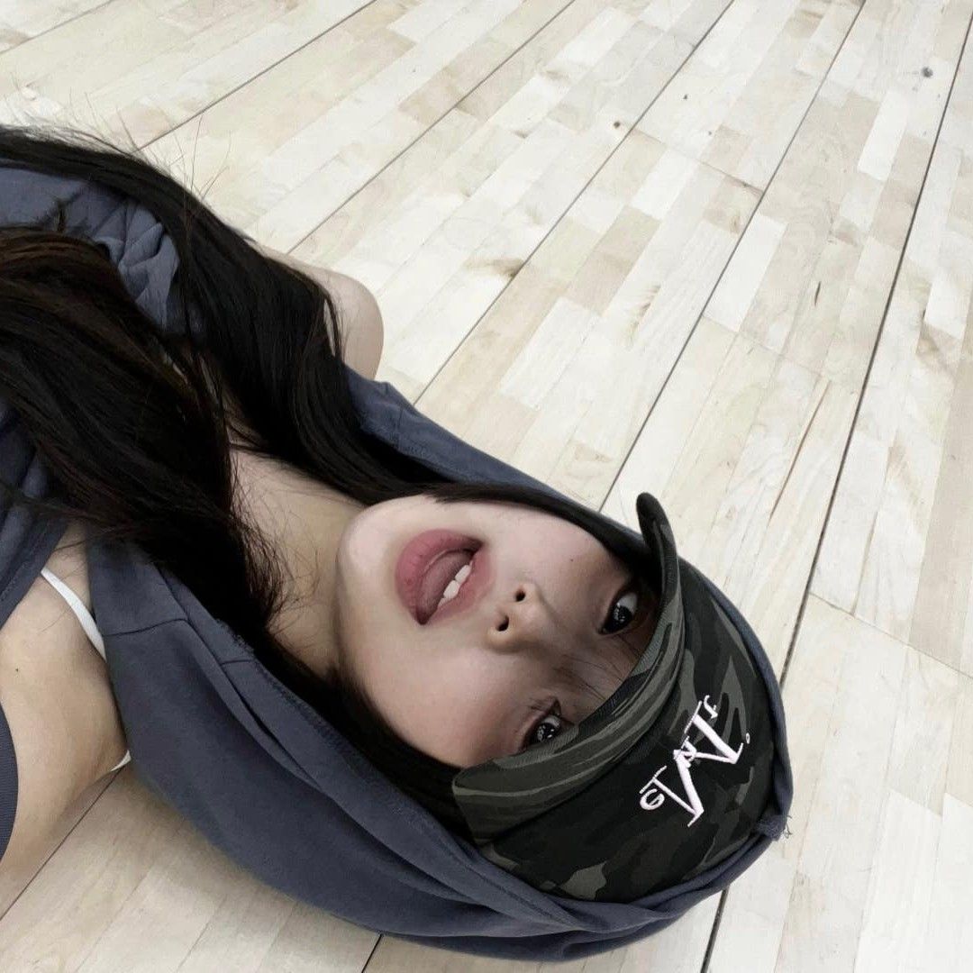 SECRET NUMBER의 비하인드 컷