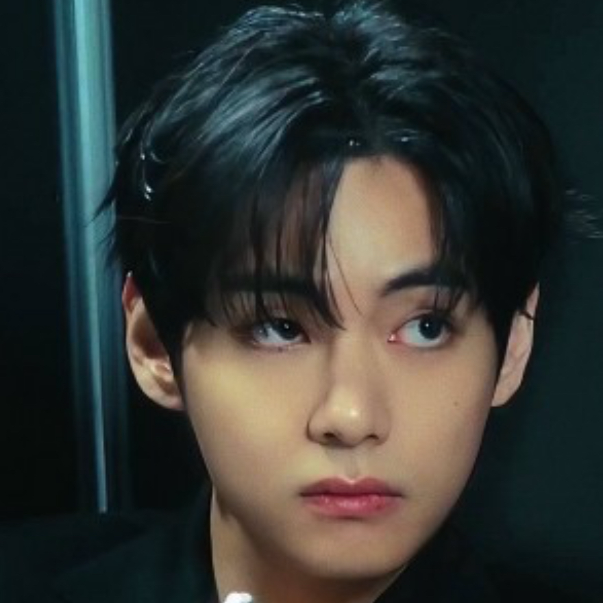 Recent activity shot of V (BTS)