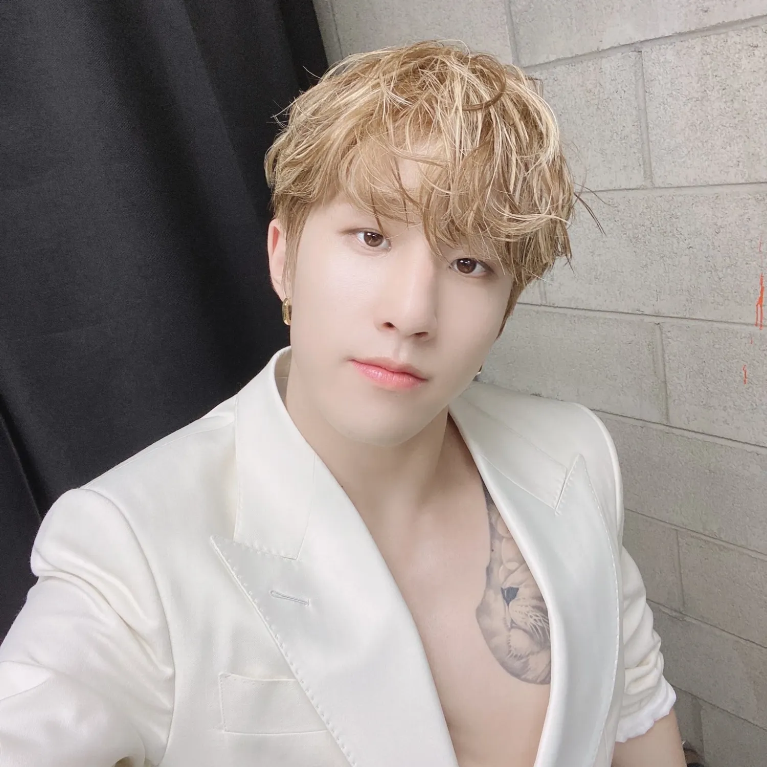 Recent activity shot of Jinjin (ASTRO)