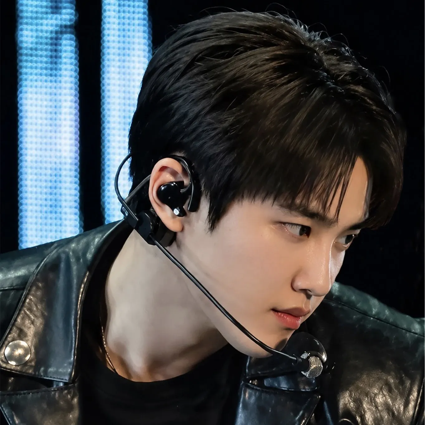 디오 (EXO)의 최신 사진