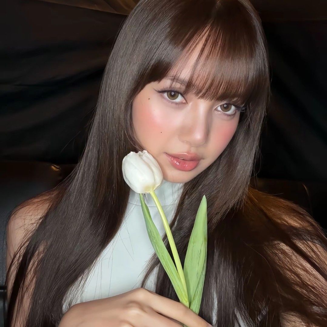 리사 (BLACKPINK) 최근 활동샷