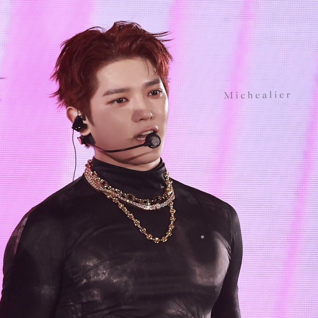 テヨン (NCT 127)の舞台裏ショット