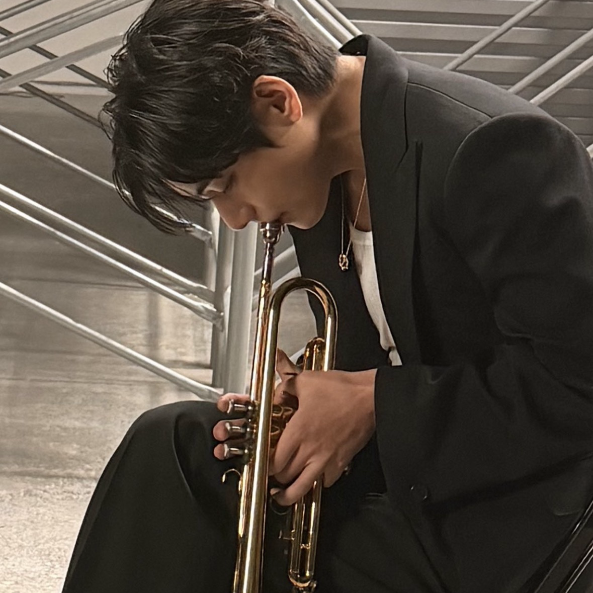 Latest photo of V (BTS)