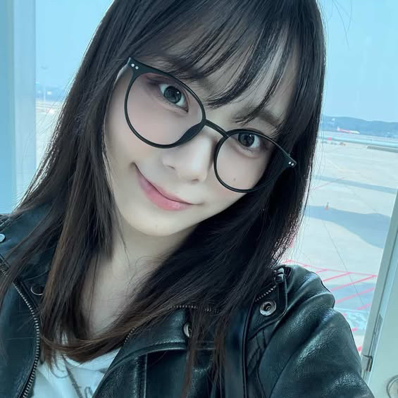 A moment captured by Siyeon (QWER)'s fan