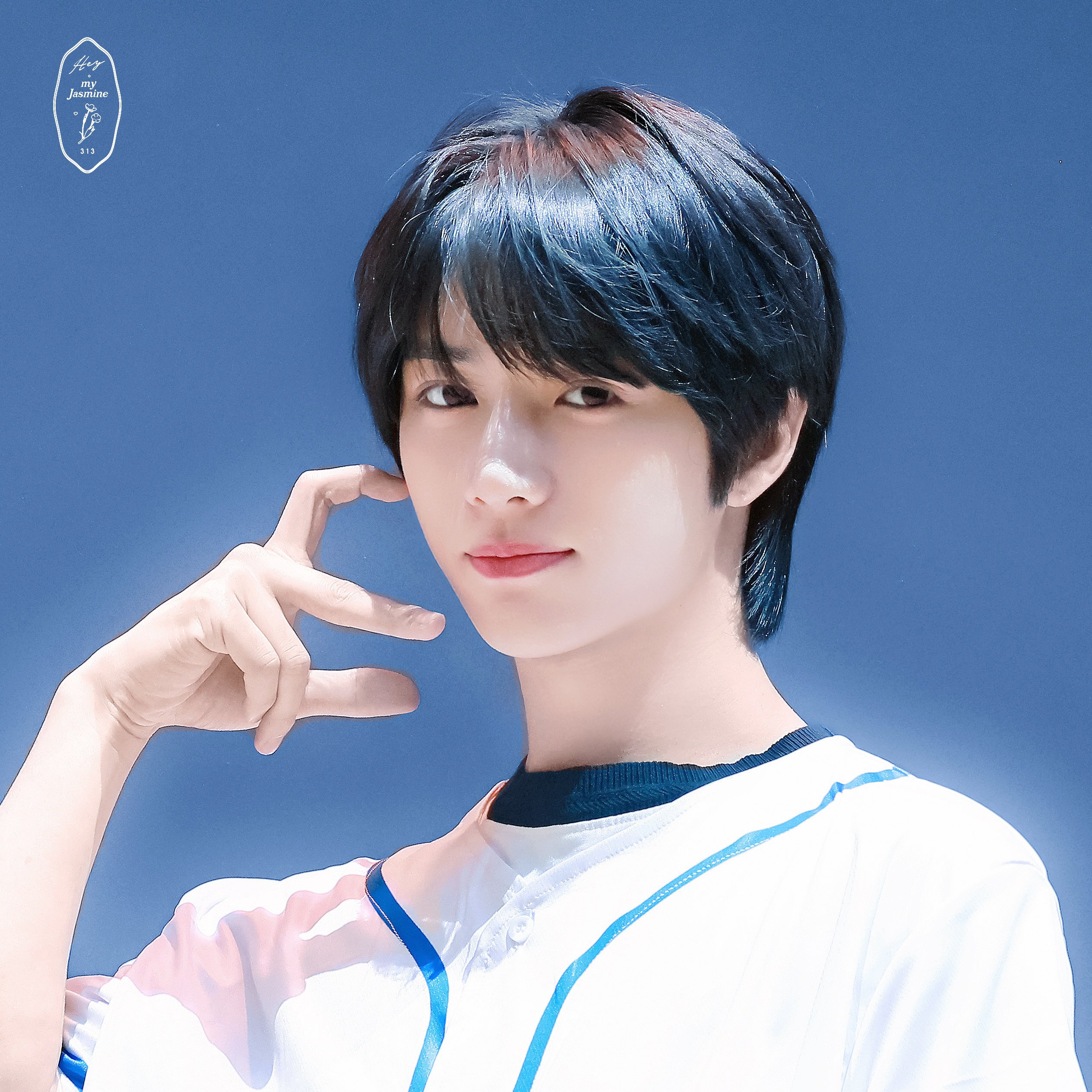 杋圭 (TOMORROW X TOGETHER)粉丝拍下的瞬间