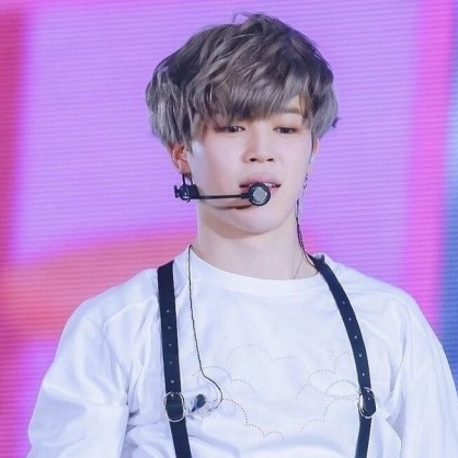 智旻 (防弹少年团)的最新活动照片