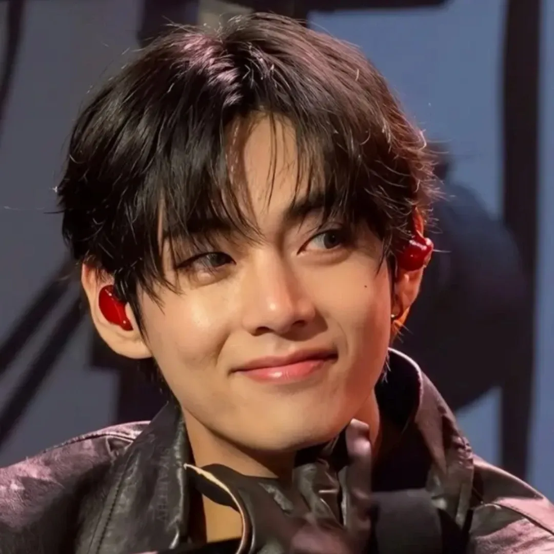 뷔 (방탄소년단)의 비하인드 컷