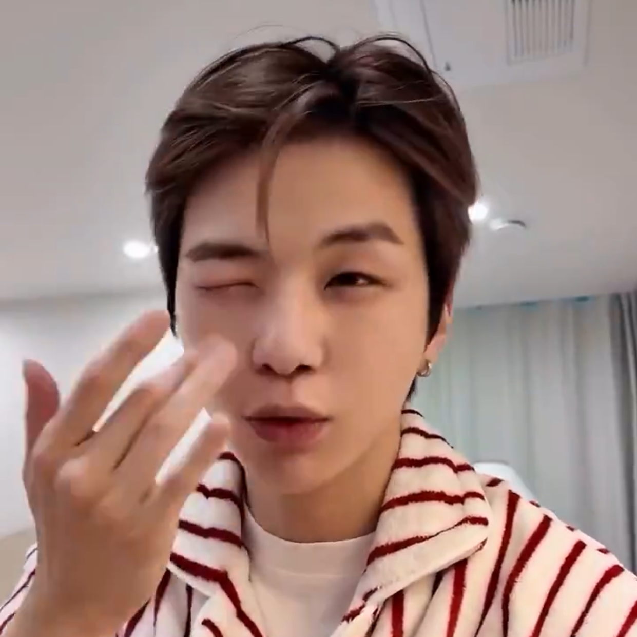 강다니엘의 최신 사진