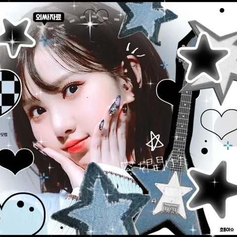 A moment captured by VIVIZ's fan