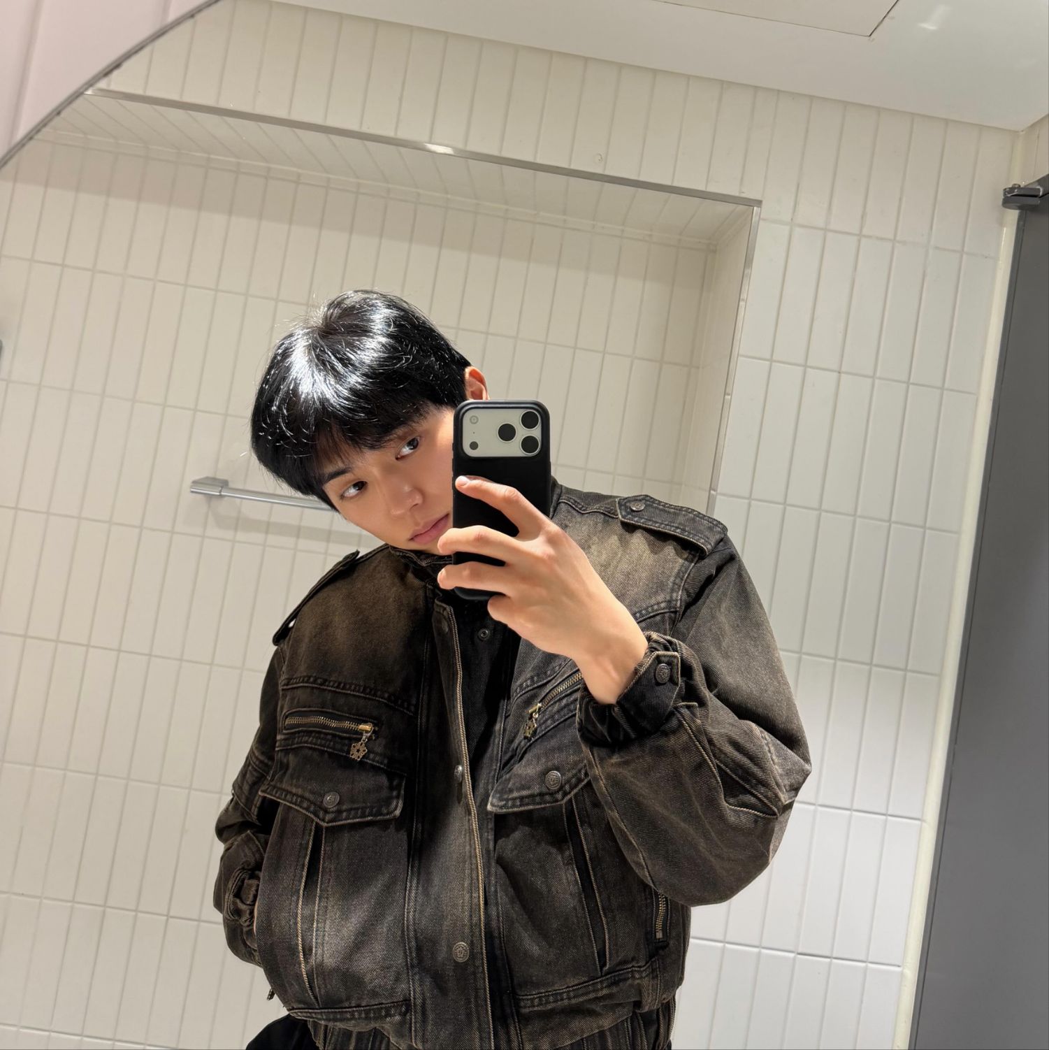 A moment captured by Minkyun (ONF)'s fan