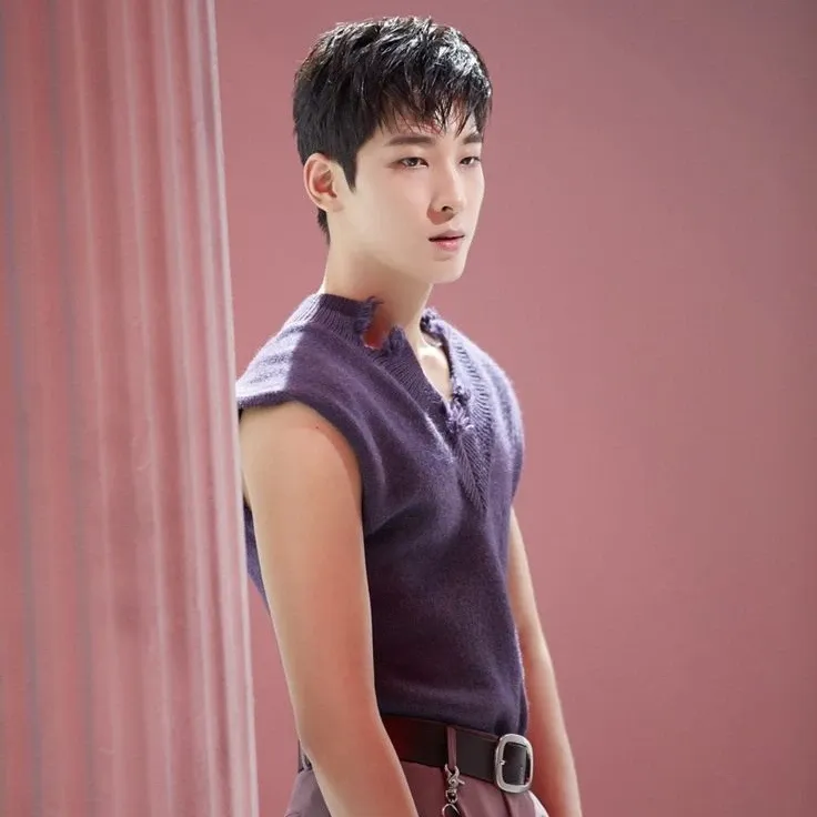 Latest photo of Wonwoo (SEVENTEEN)