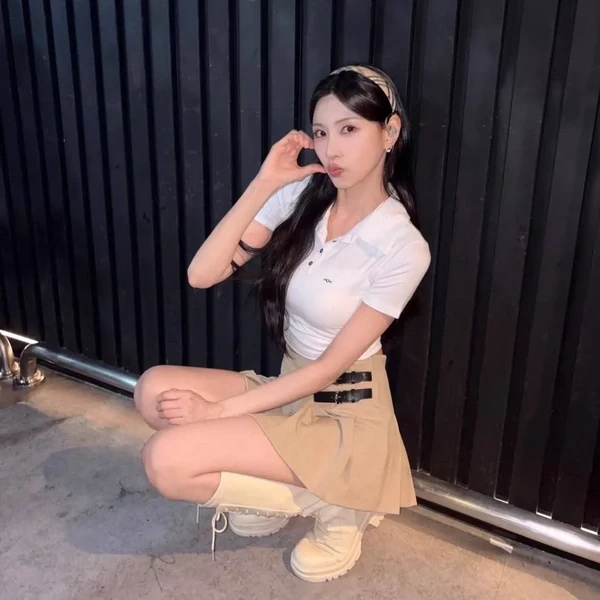 오하영 (에이핑크)의 매력을 담은 최애돌 대표 사진