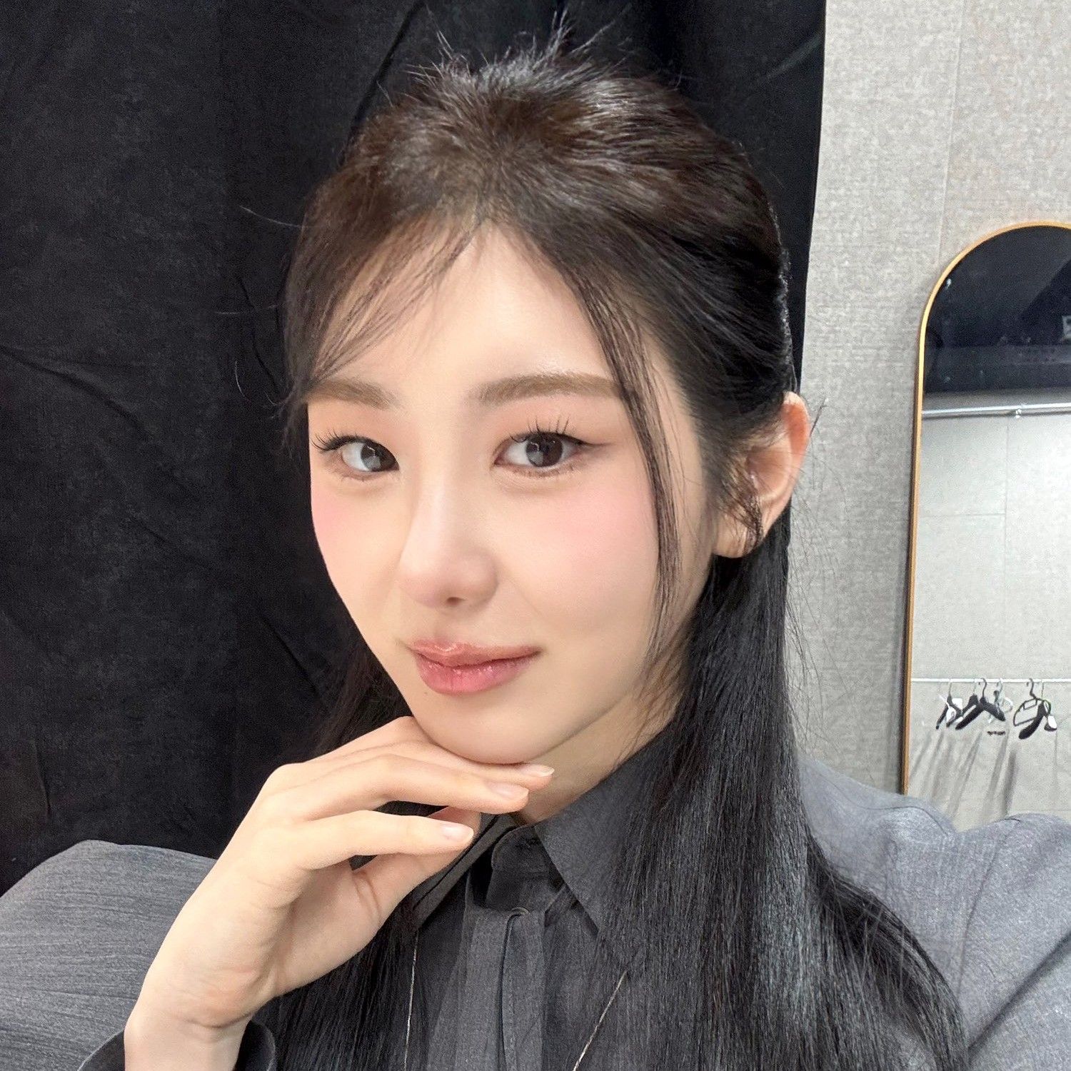 Recent activity shot of Lee Chaeyeon