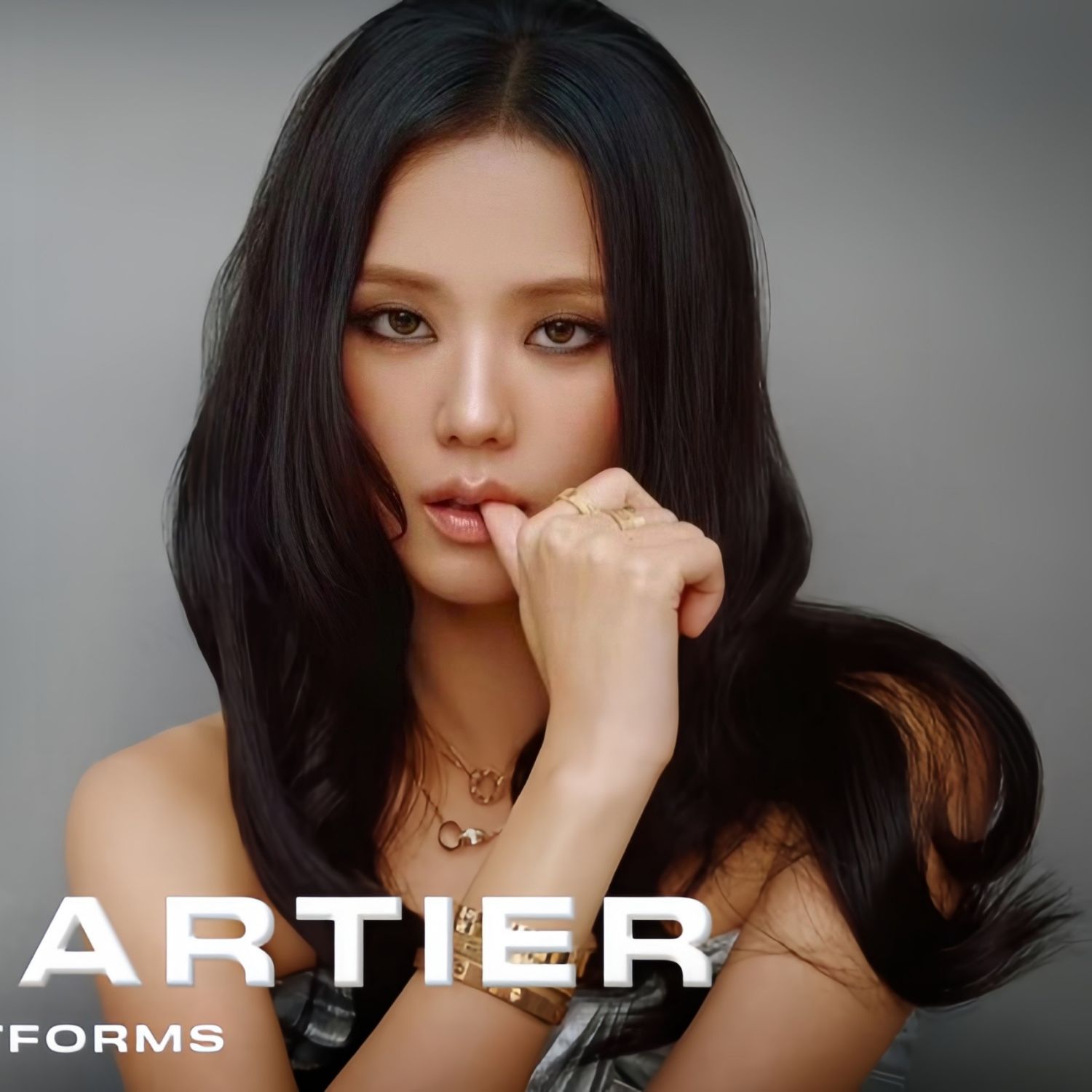 Foto aktivitas terbaru Jisoo (BLACKPINK)