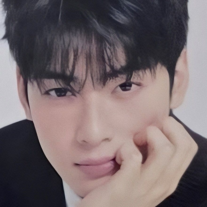 Foto aktivitas terbaru ASTRO