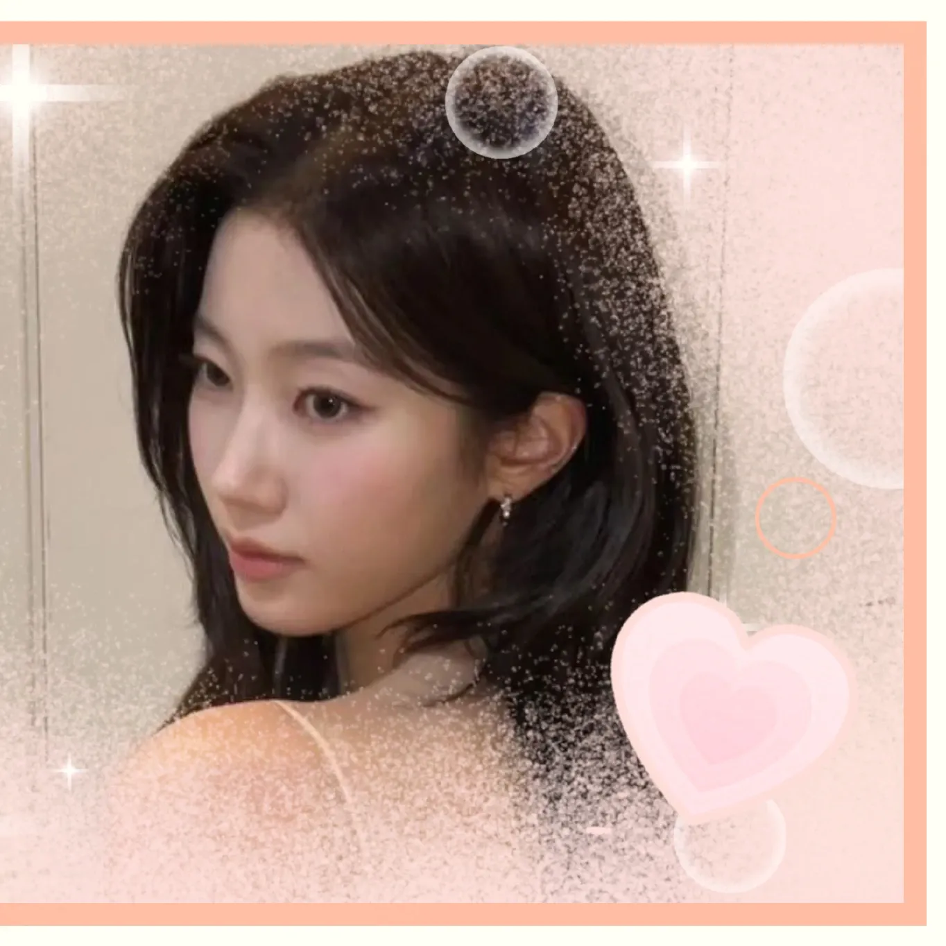 Latest photo of KAZUHA (LE SSERAFIM)