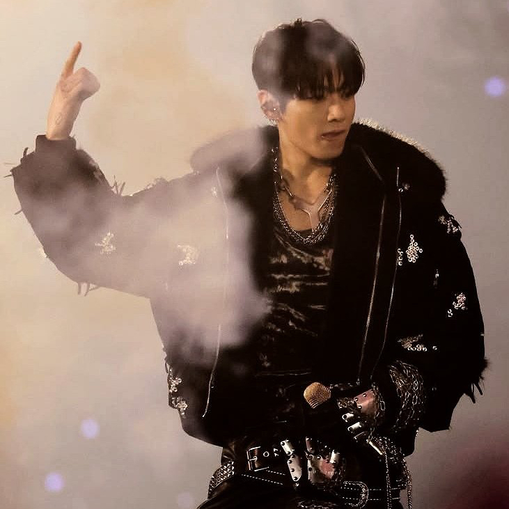 Must-see popular post of 방탄소년단, your favorite