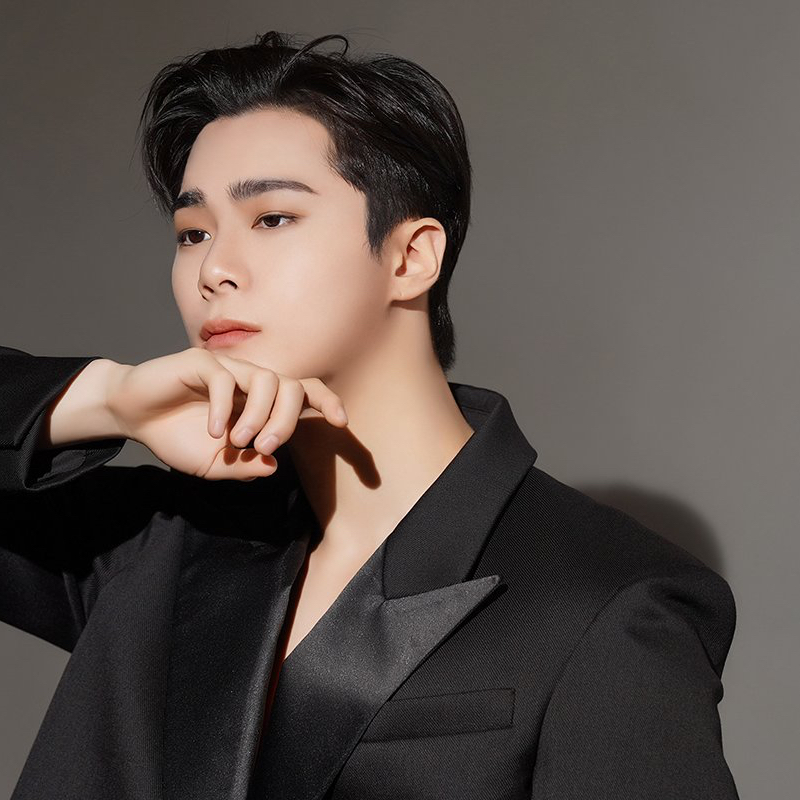 A moment captured by Moonbin (ASTRO)'s fan