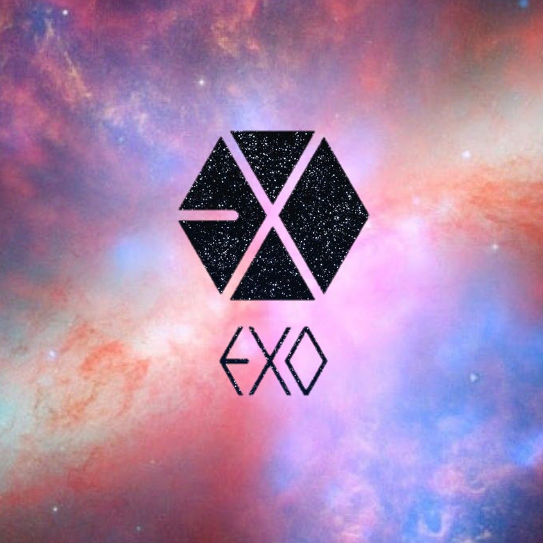 Latest photo of EXO