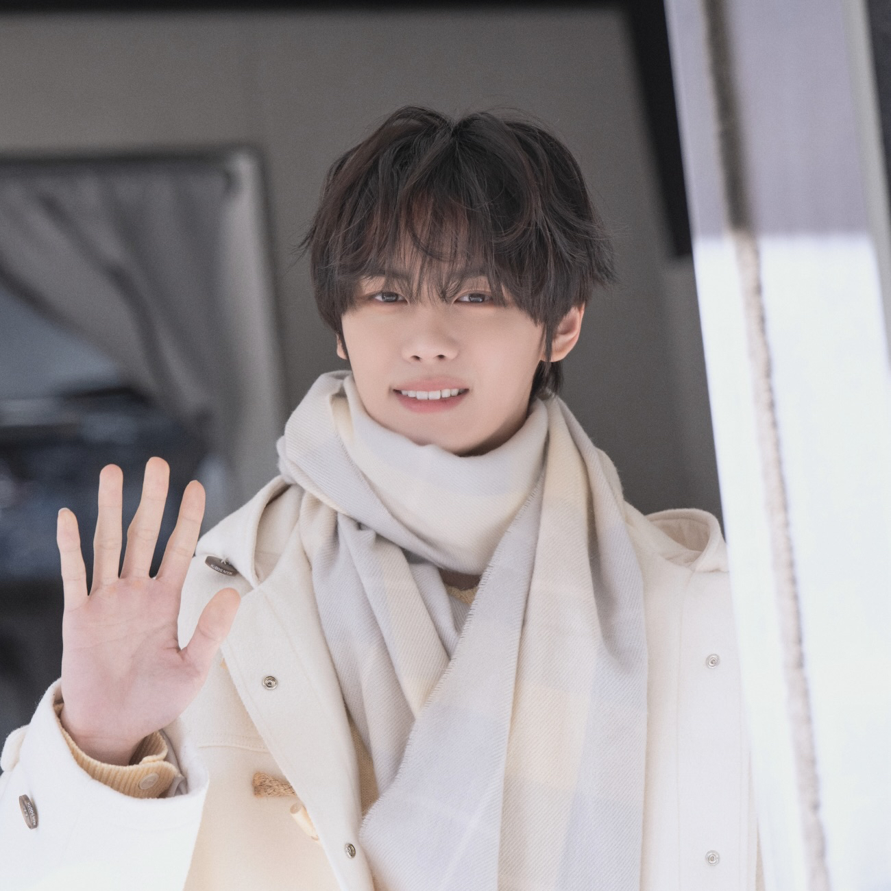 Behind-the-scenes cut of Kim Gyuvin (ZEROBASEONE)